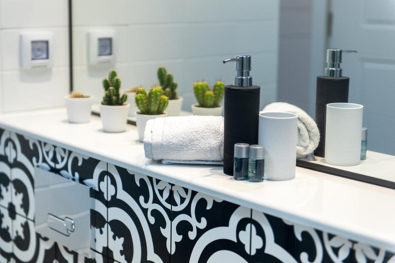 Central Chic Otopeni - Self Check-In, Netflix, Hbo Max Exterior photo