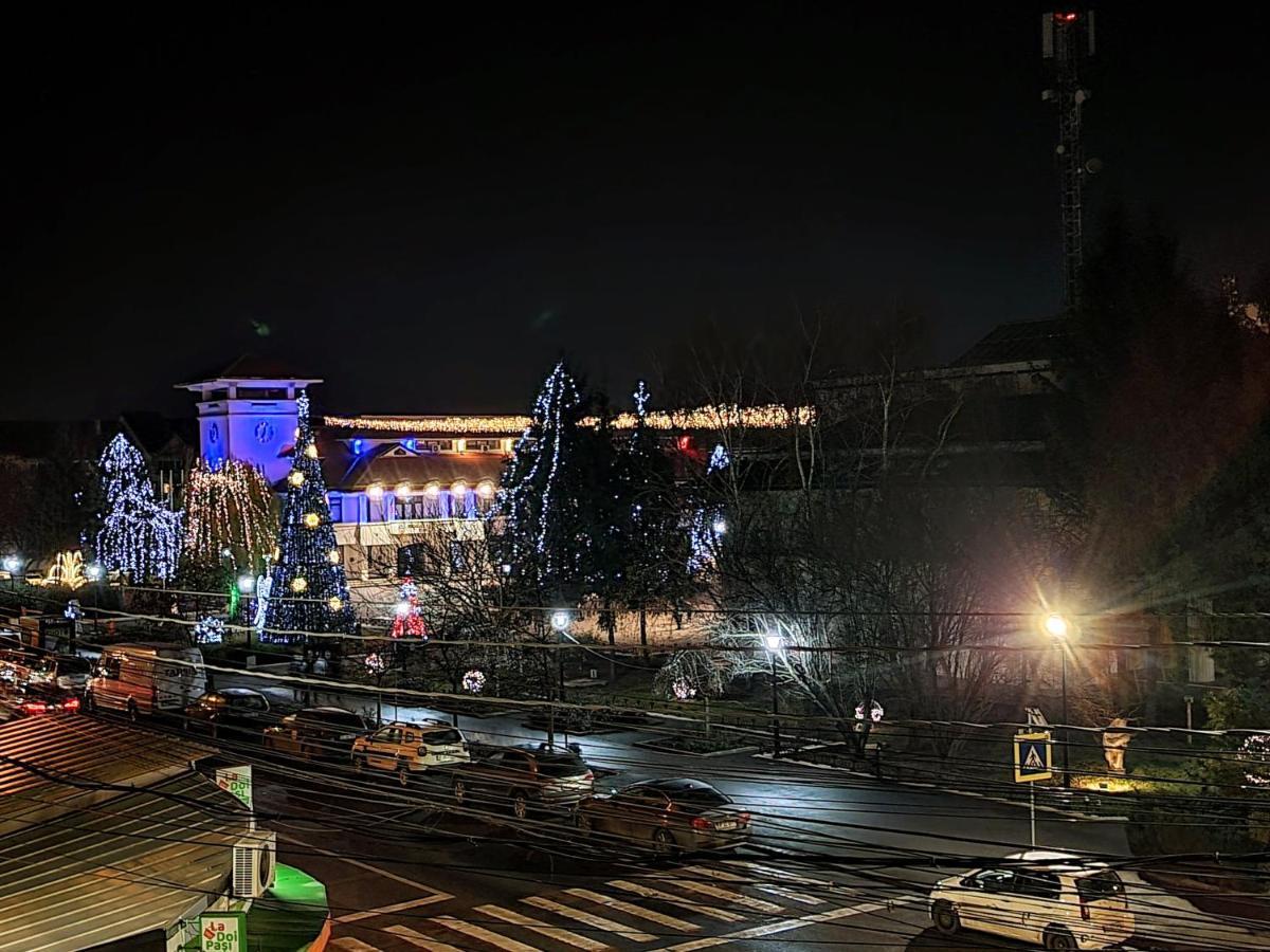 Central Chic Otopeni Exterior photo